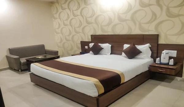 Vaishnaoi Southwoods Gallery2